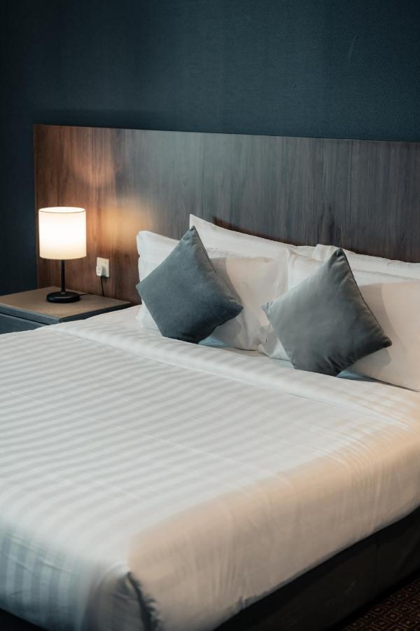 Hotel Le'venue 4*