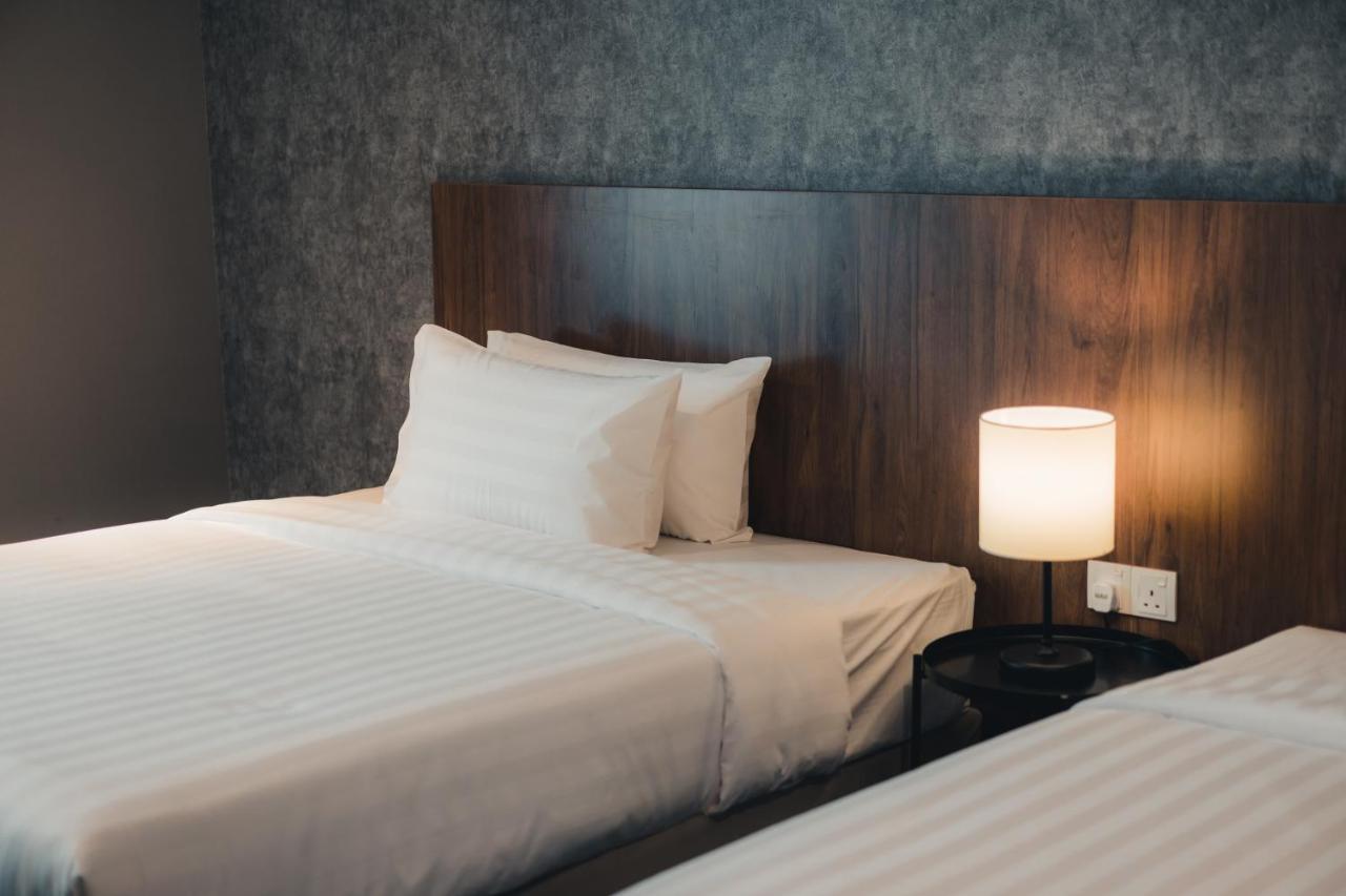 Hotel Le'venue 4*